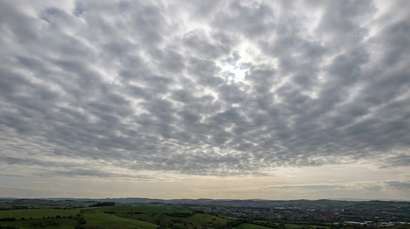 Altocumulus opacus